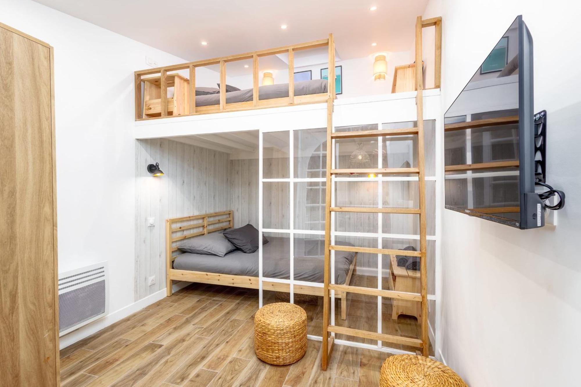 Joyful Tiny House Seaside Villa กาบูร์ก ภายนอก รูปภาพ